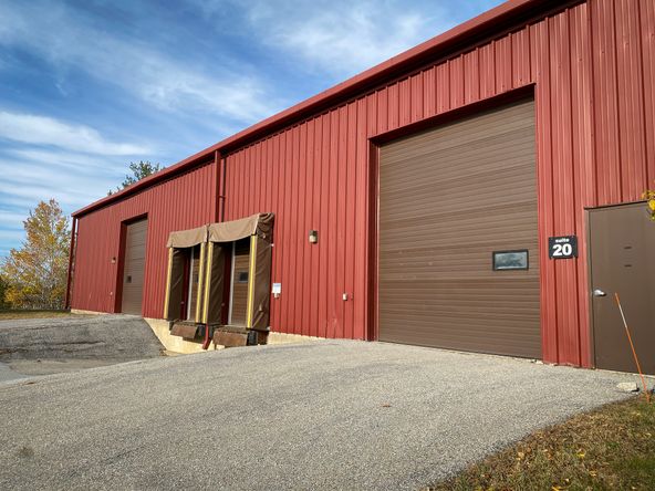 301 & 461 Avenue D, Suite 20